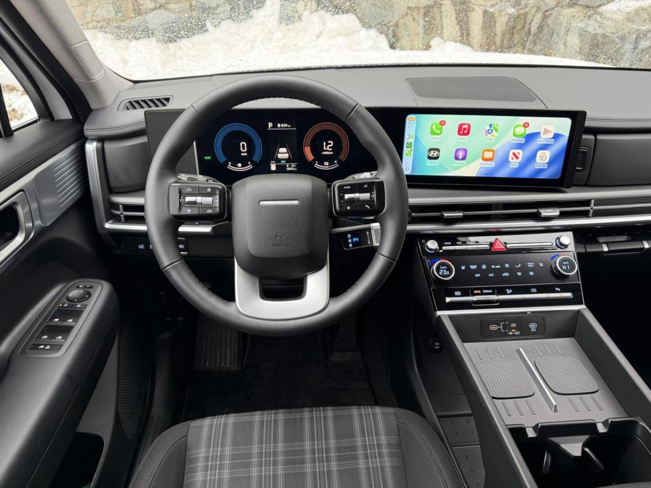 2026 Hyundai Santa Fe Hybrid Preferred AWD Photo