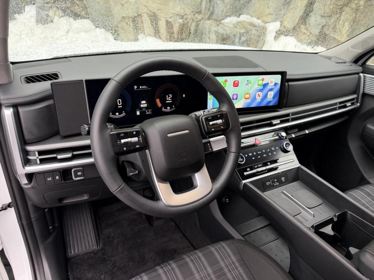 2026 Hyundai Santa Fe Hybrid Preferred AWD Photo