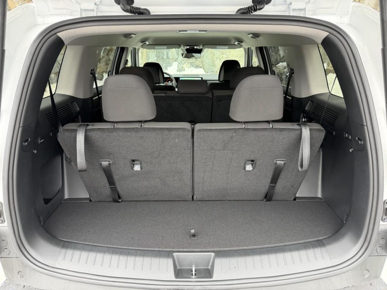 2026 Hyundai Santa Fe Hybrid Preferred AWD Photo