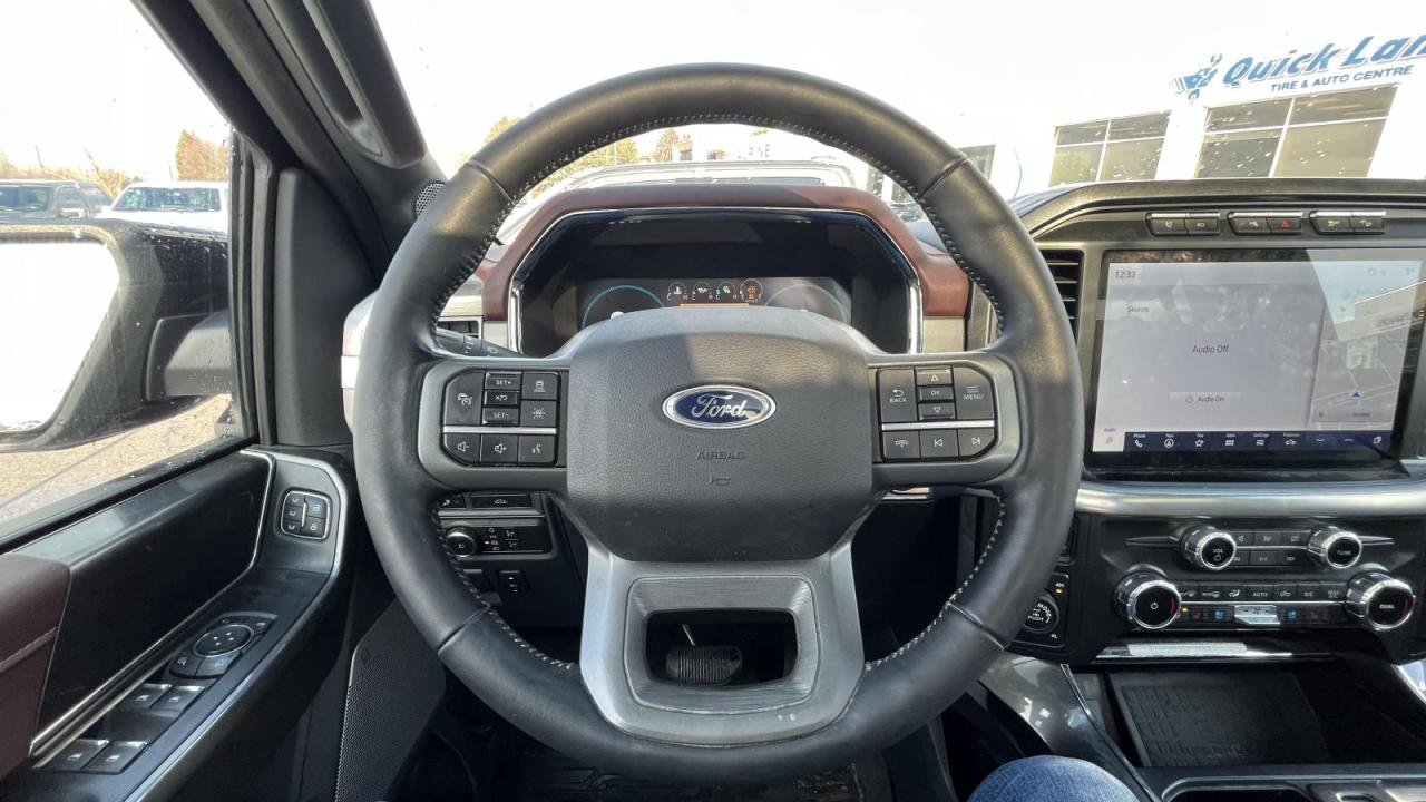 2022 Ford F-150 Hybrid LARIAT Photo