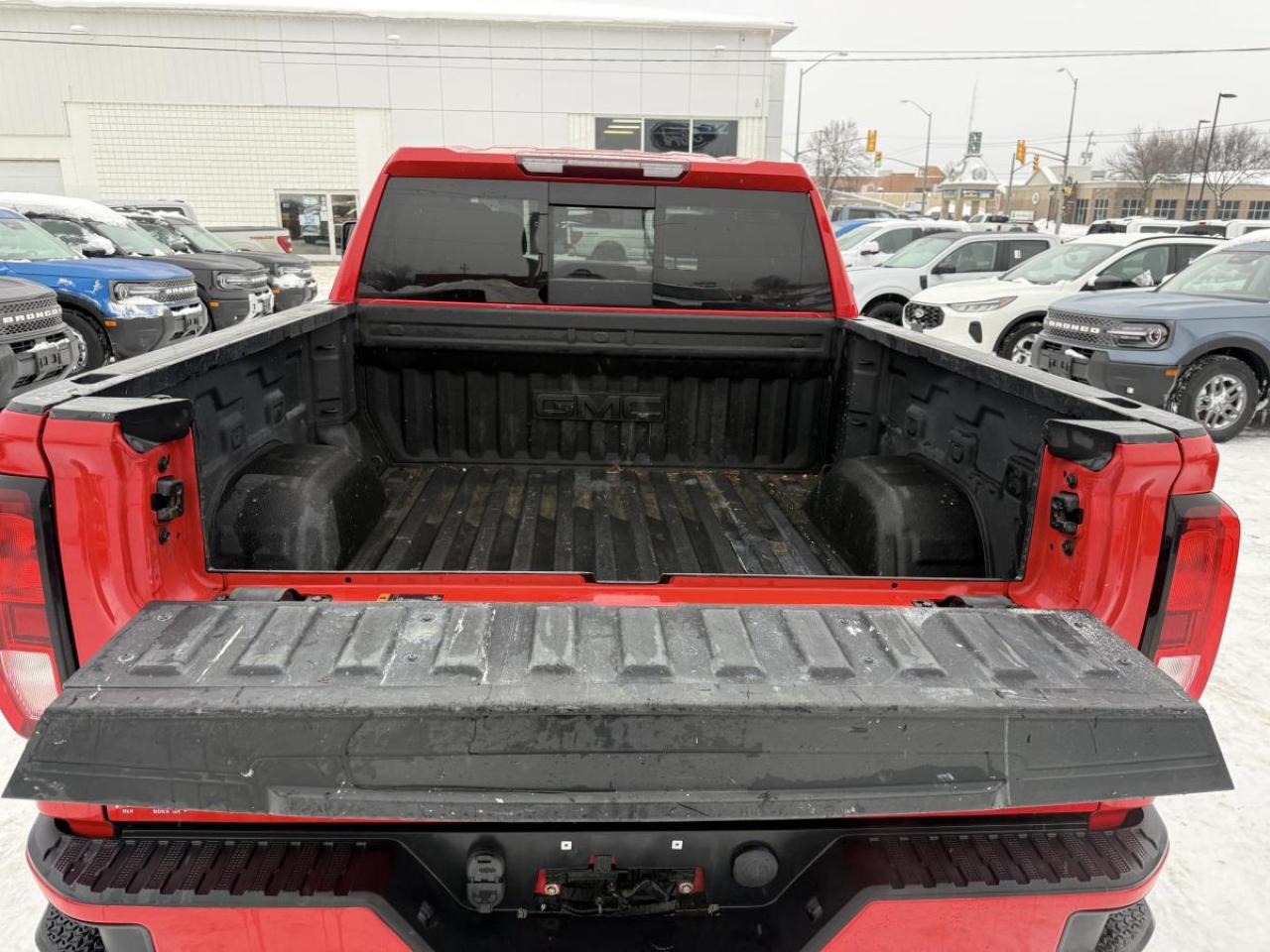 2022 GMC Sierra 1500 4WD Crew Cab 147" Elevation Photo