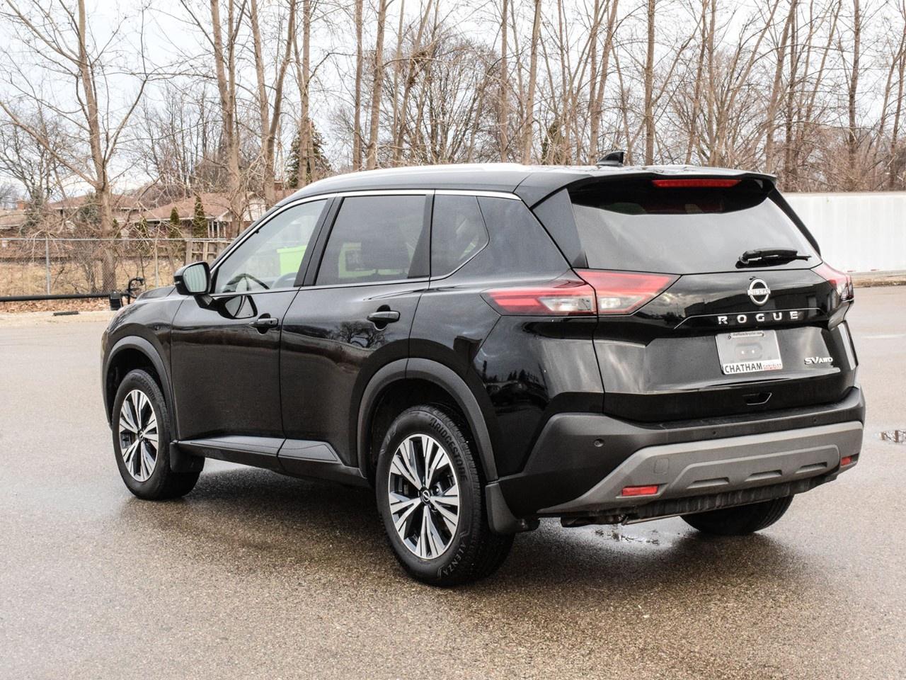 2023 Nissan Rogue AWD SV Moonroof Photo