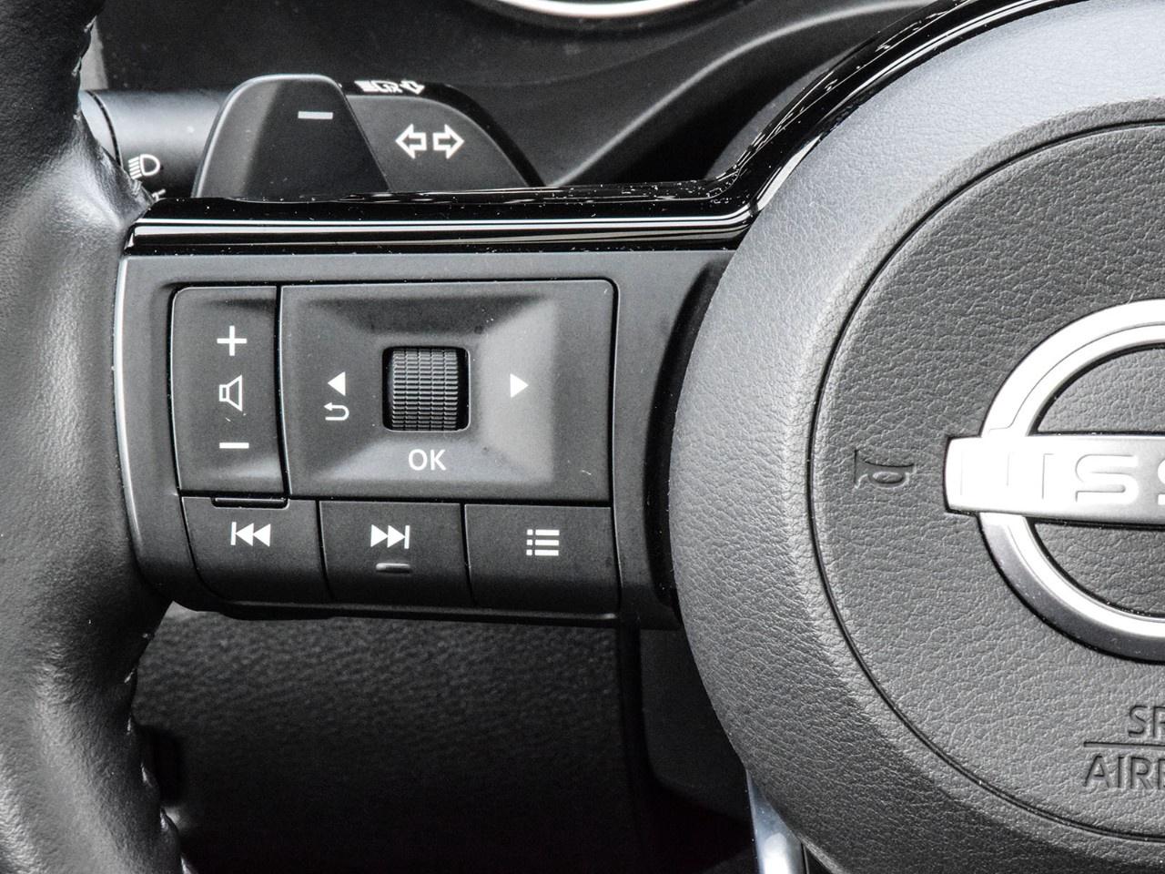 2023 Nissan Rogue AWD SV Moonroof Photo