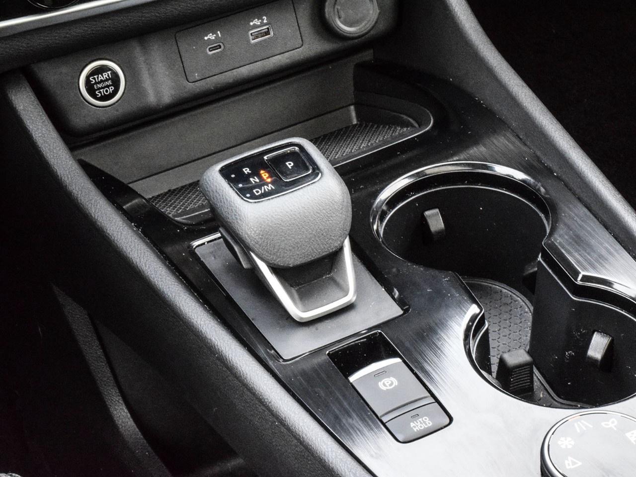 2023 Nissan Rogue AWD SV Moonroof Photo