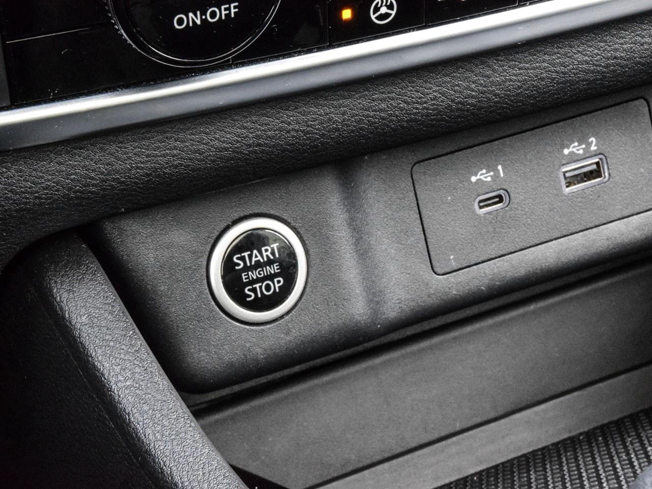 2023 Nissan Rogue AWD SV Moonroof Photo