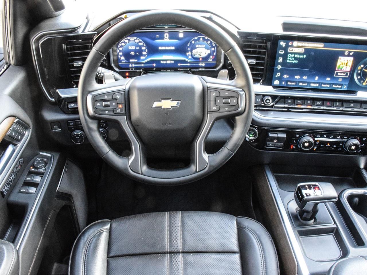 2023 Chevrolet Silverado 1500 Crew Cab Short Box 4-Wheel Drive High Country Photo