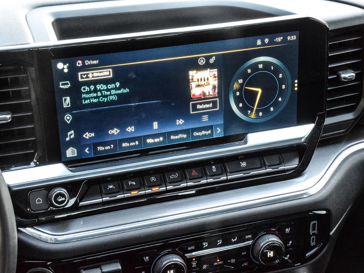 2023 Chevrolet Silverado 1500 Crew Cab Short Box 4-Wheel Drive High Country Photo