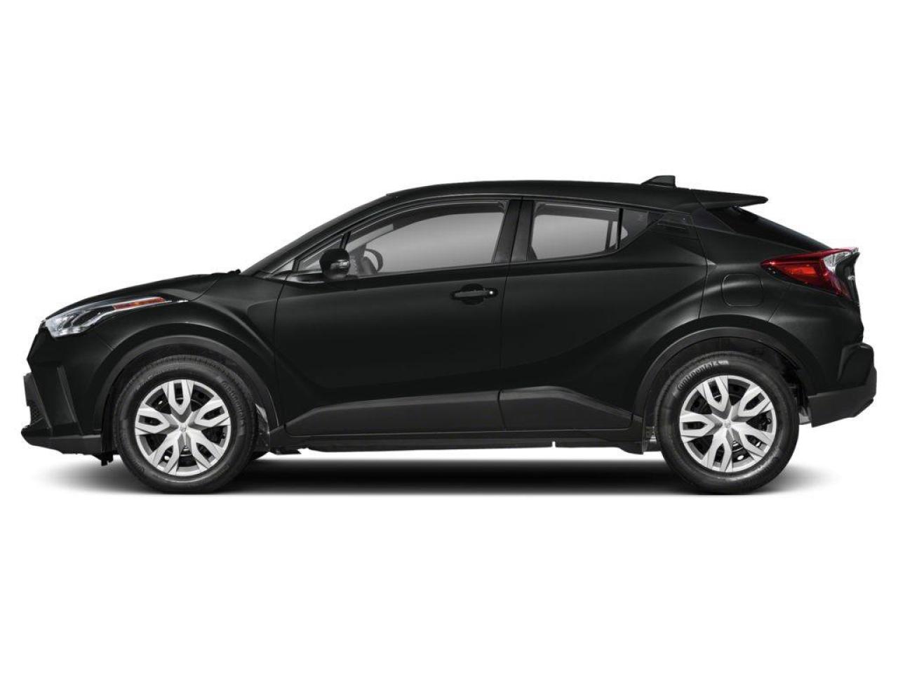 2021 Toyota C-HR LE Photo
