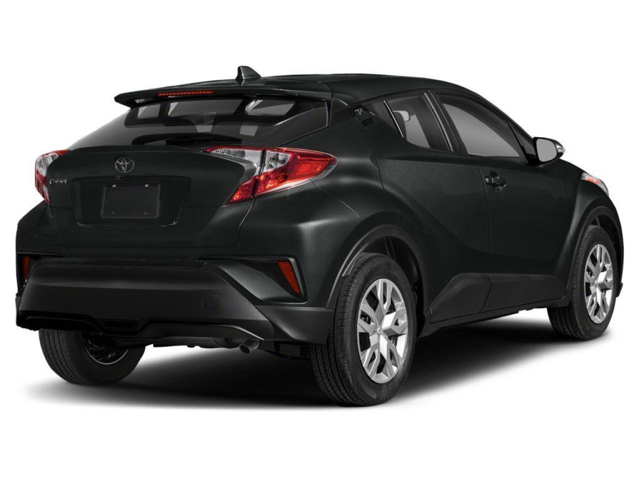 2021 Toyota C-HR LE Photo