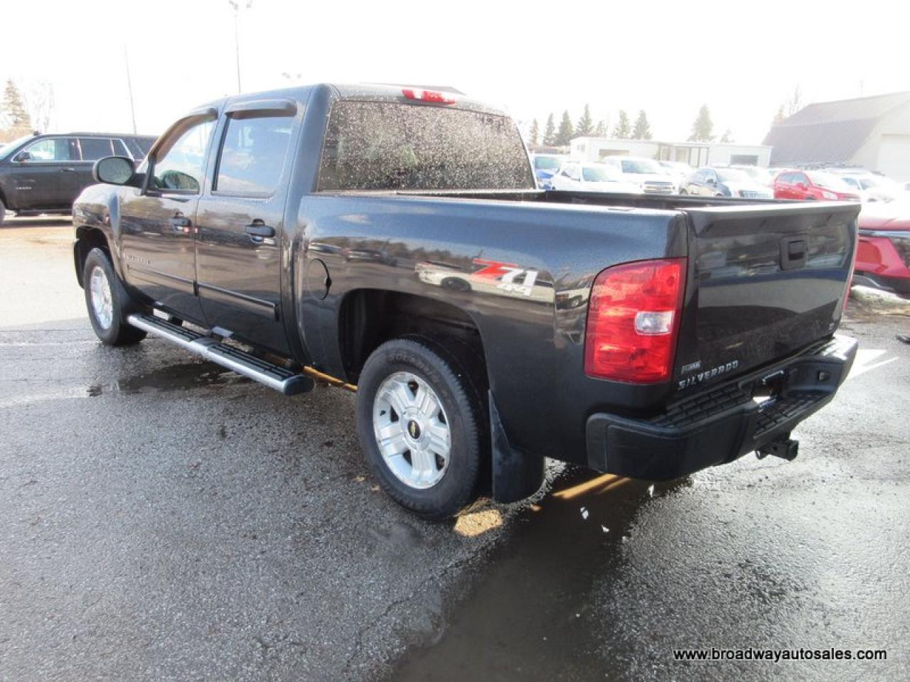 2009 Chevrolet Silverado 1500 GREAT VALUE LT-Z71-EDITION 5 PASSENGER 5.3L - V8.. 4X4.. CREW-CAB.. SHORTY.. LEATHER.. HEATED SEATS.. TRAILER BRAKE.. KEYLESS ENTRY.. Photo