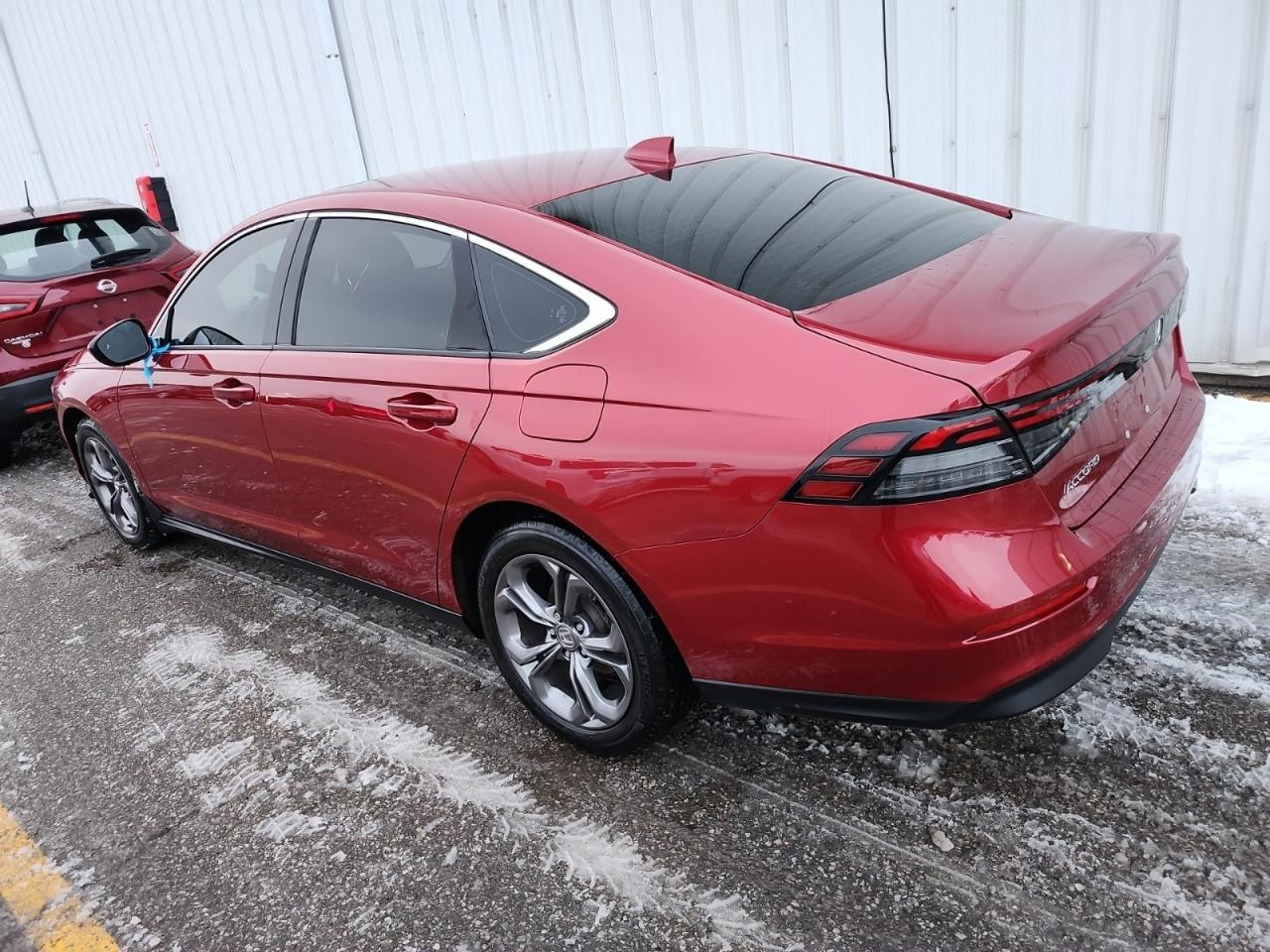 2023 Honda Accord EX | NO ACCIDENTS | SUNROOF | LANE WATCH Photo