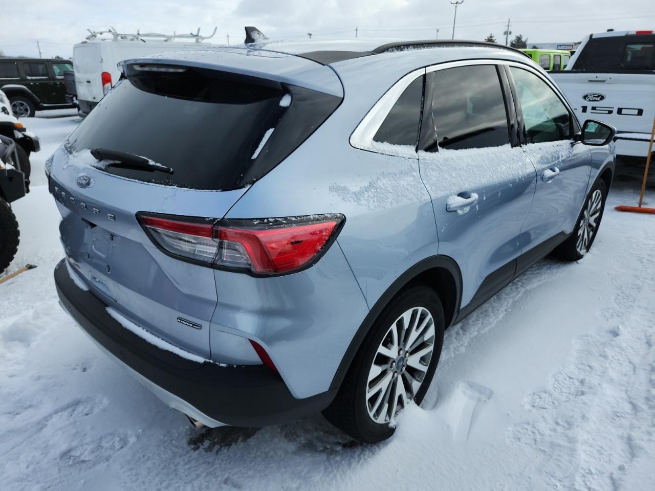 2022 Ford Escape TITANIUM HYBRID | AWD | NO ACCIDENTS | 9 FORD SERV REC Photo