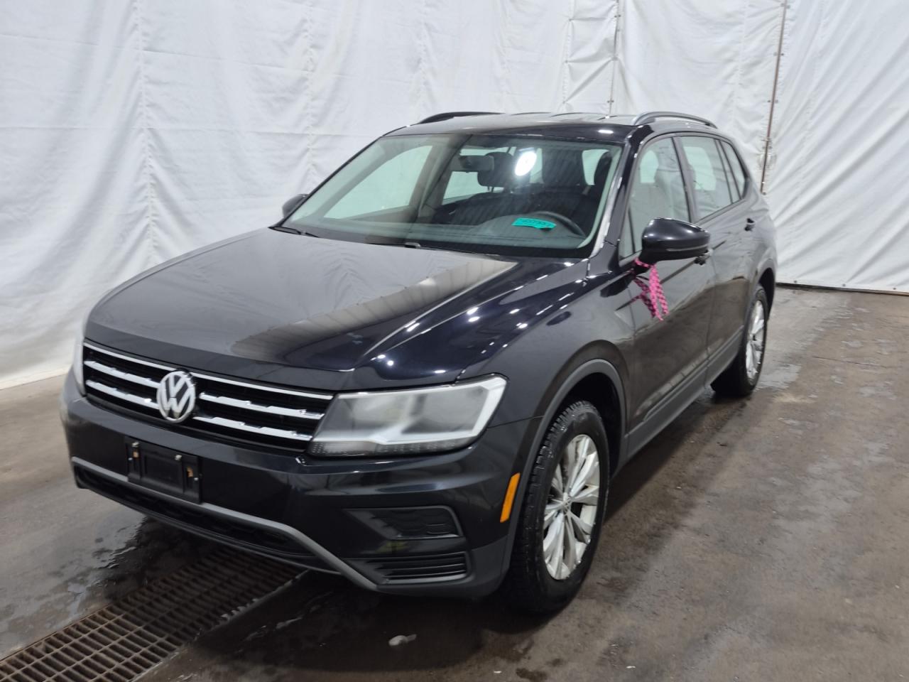 2020 Volkswagen Tiguan TRENDLINE AWD | NO ACCIDENTS | ALLOYS | HEATED SEATS Photo2