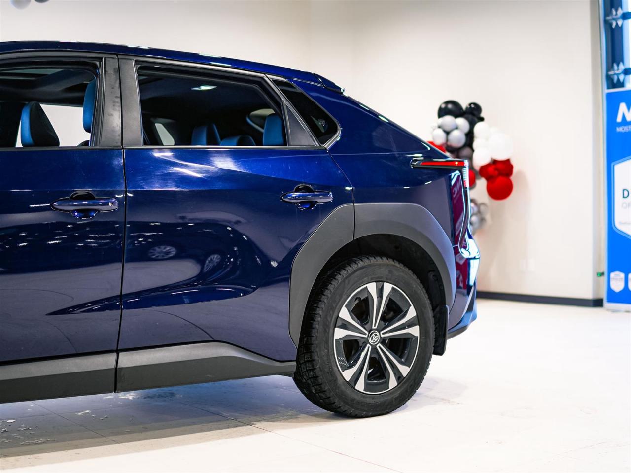 2023 Toyota bZ4X XLE AWD | NO ACCIDENTS | 13 TOYOTA SERVICE RECORDS Photo