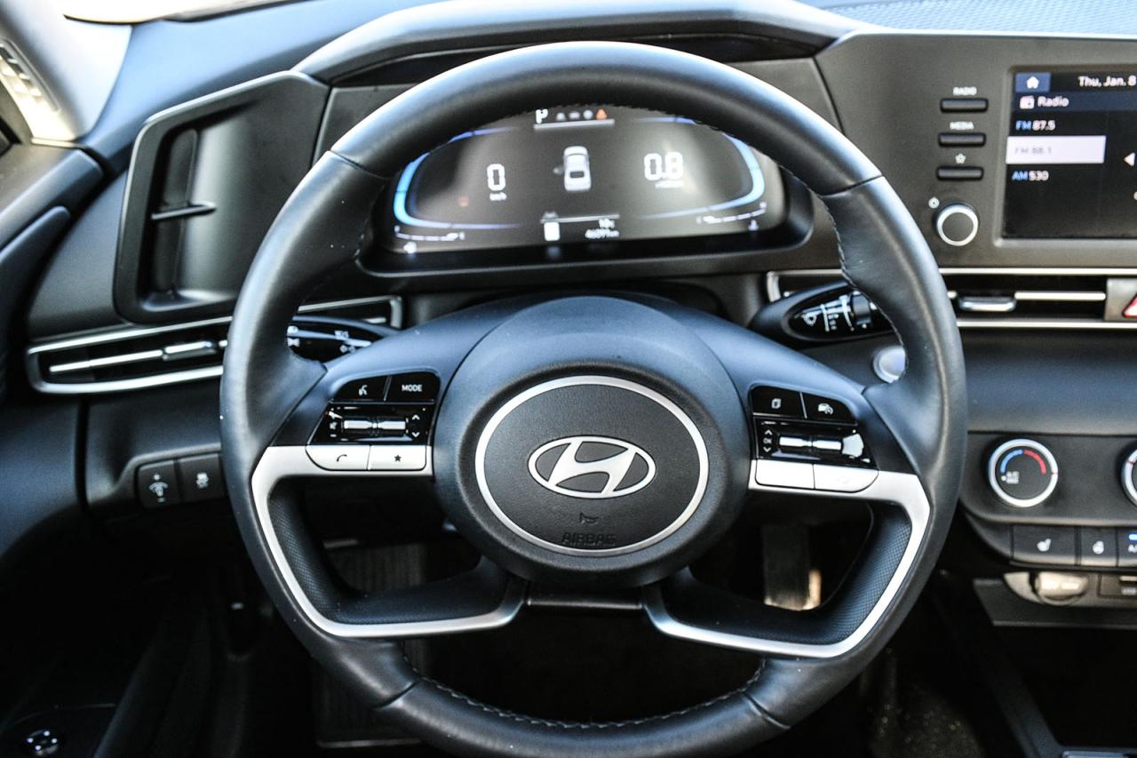 2025 Hyundai Elantra Preferred Sport No Accident Blindspot Lane Assist Photo