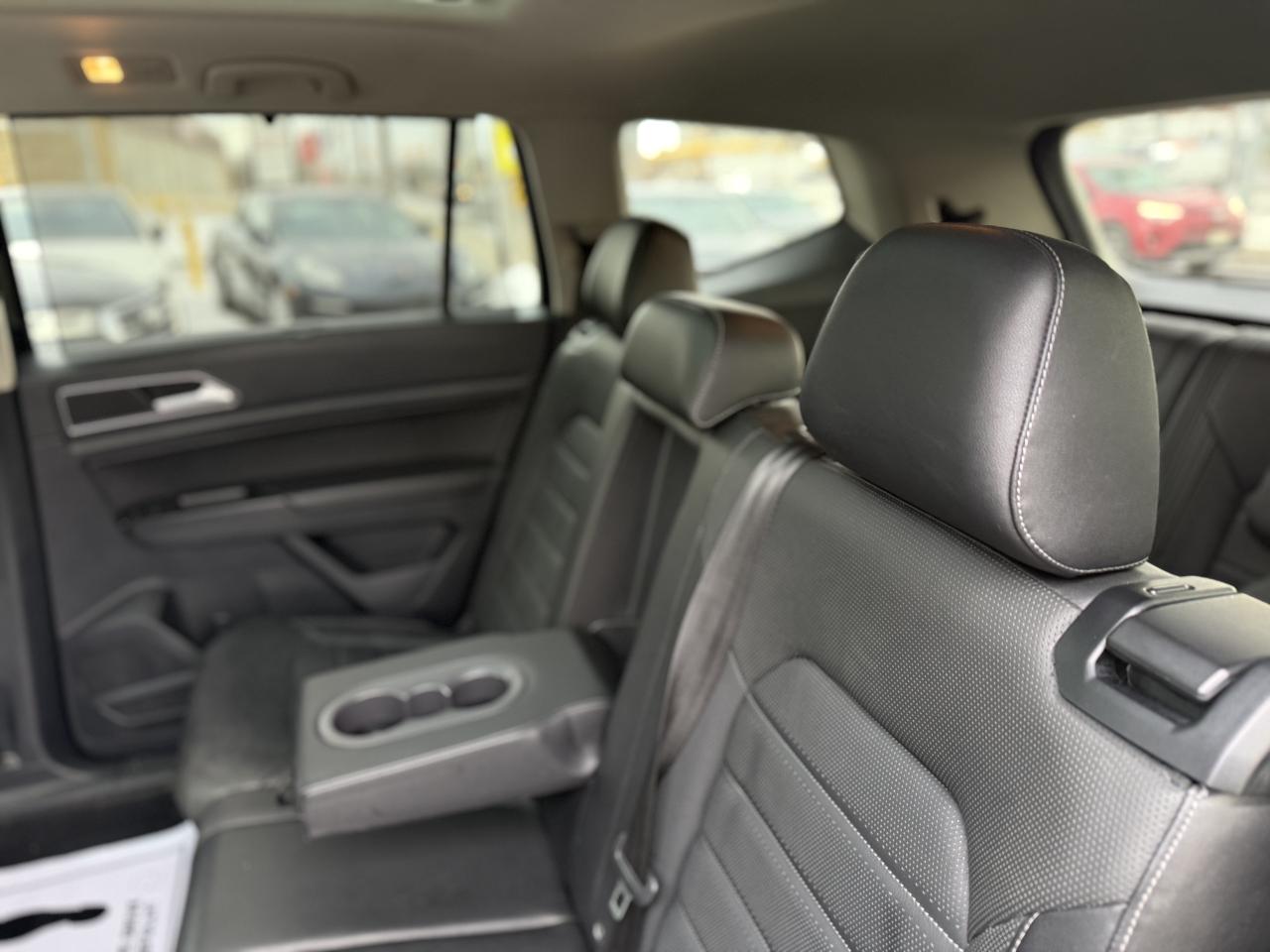 2019 Volkswagen Atlas SEL HIGHLINE | 7 SEATER | PANO | LOADED Photo