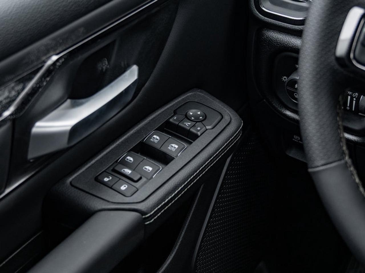 2026 RAM 1500 SPORT Photo