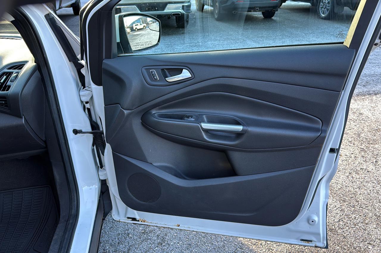 2013 Ford Escape SE Photo