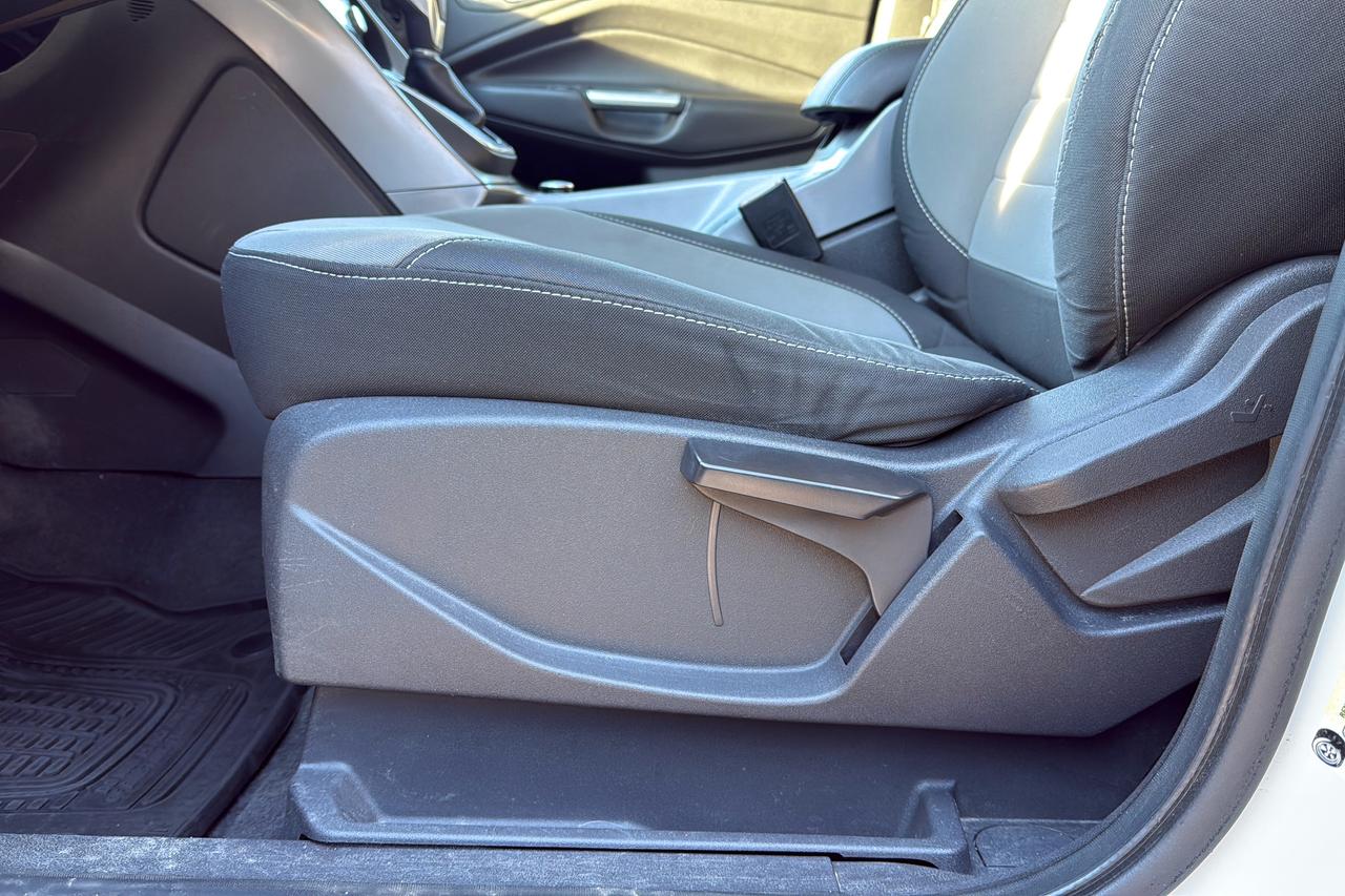2013 Ford Escape SE Photo