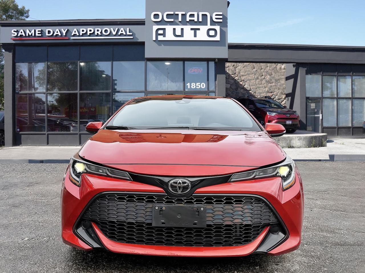 2019 Toyota Corolla Hatchback CVT Photo