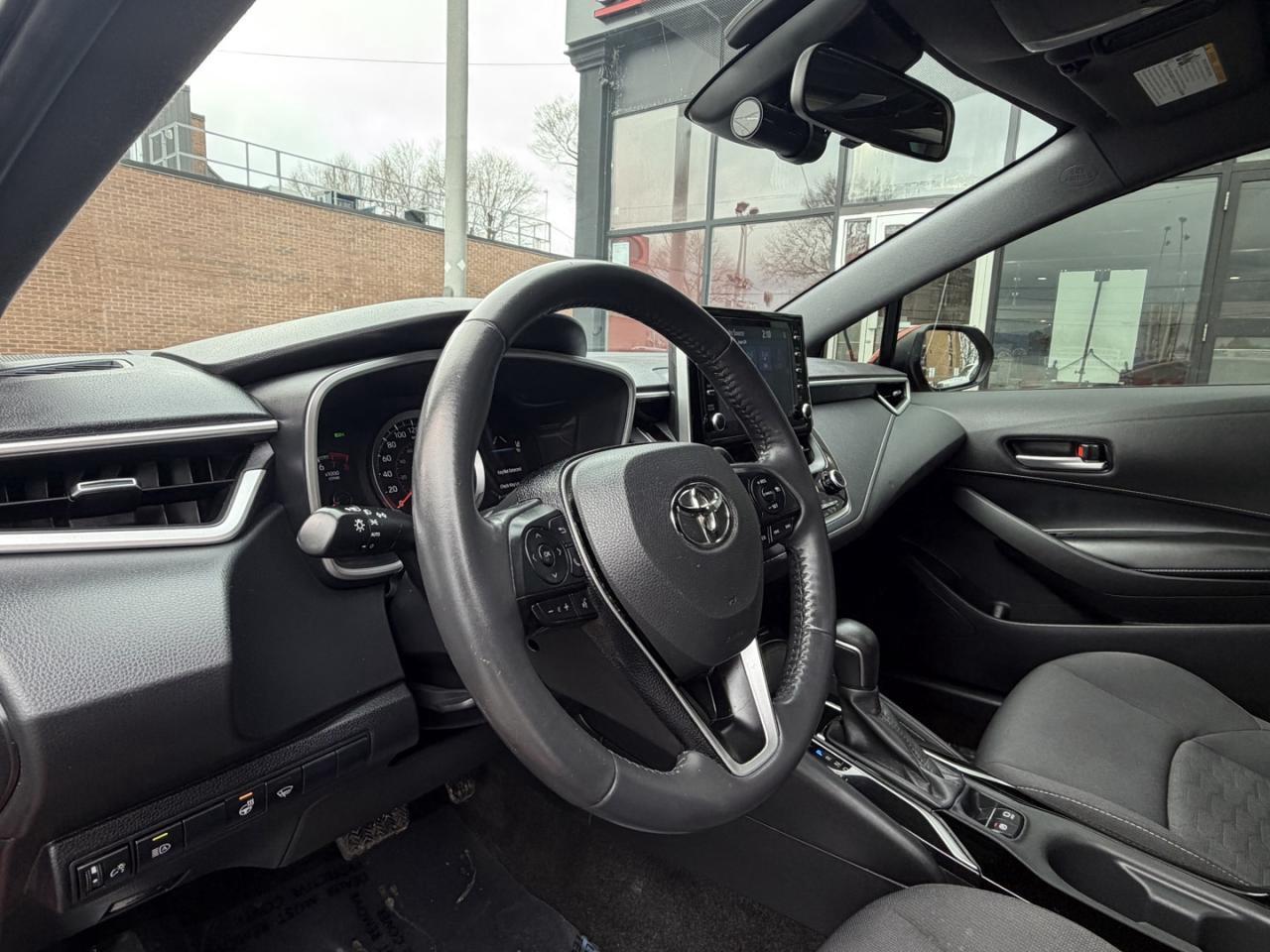 2019 Toyota Corolla Hatchback CVT Photo