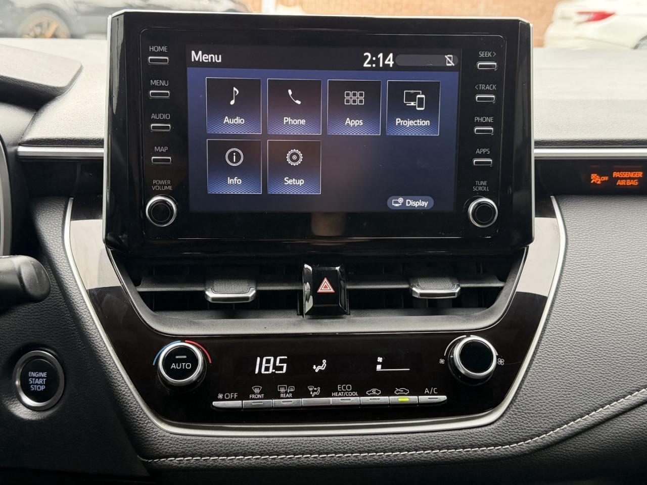 2019 Toyota Corolla Hatchback CVT Photo