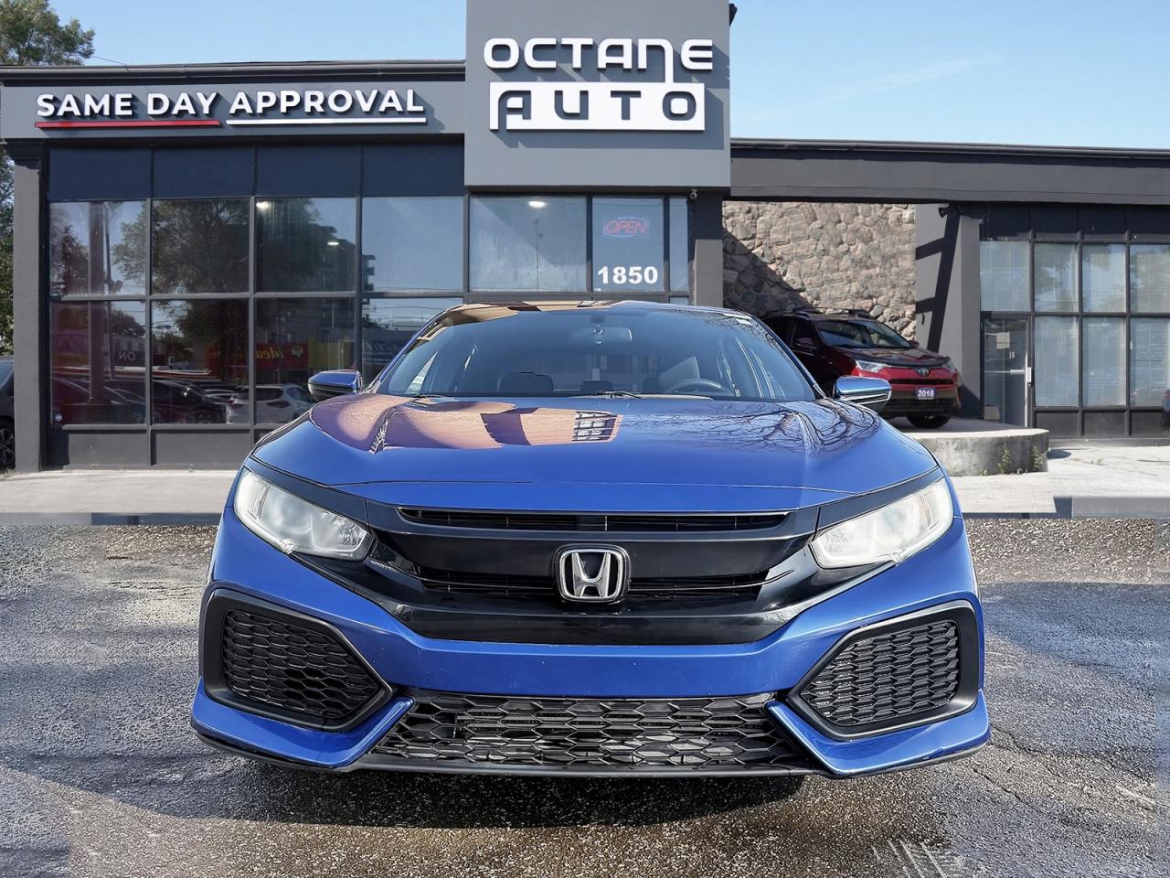 2017 Honda Civic Hatchback LX CVT Photo