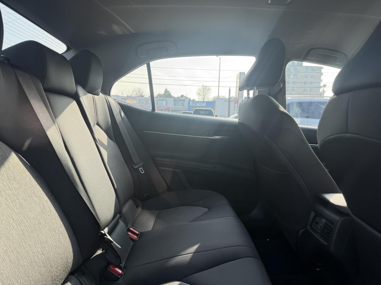 2018 Toyota Camry LE Photo