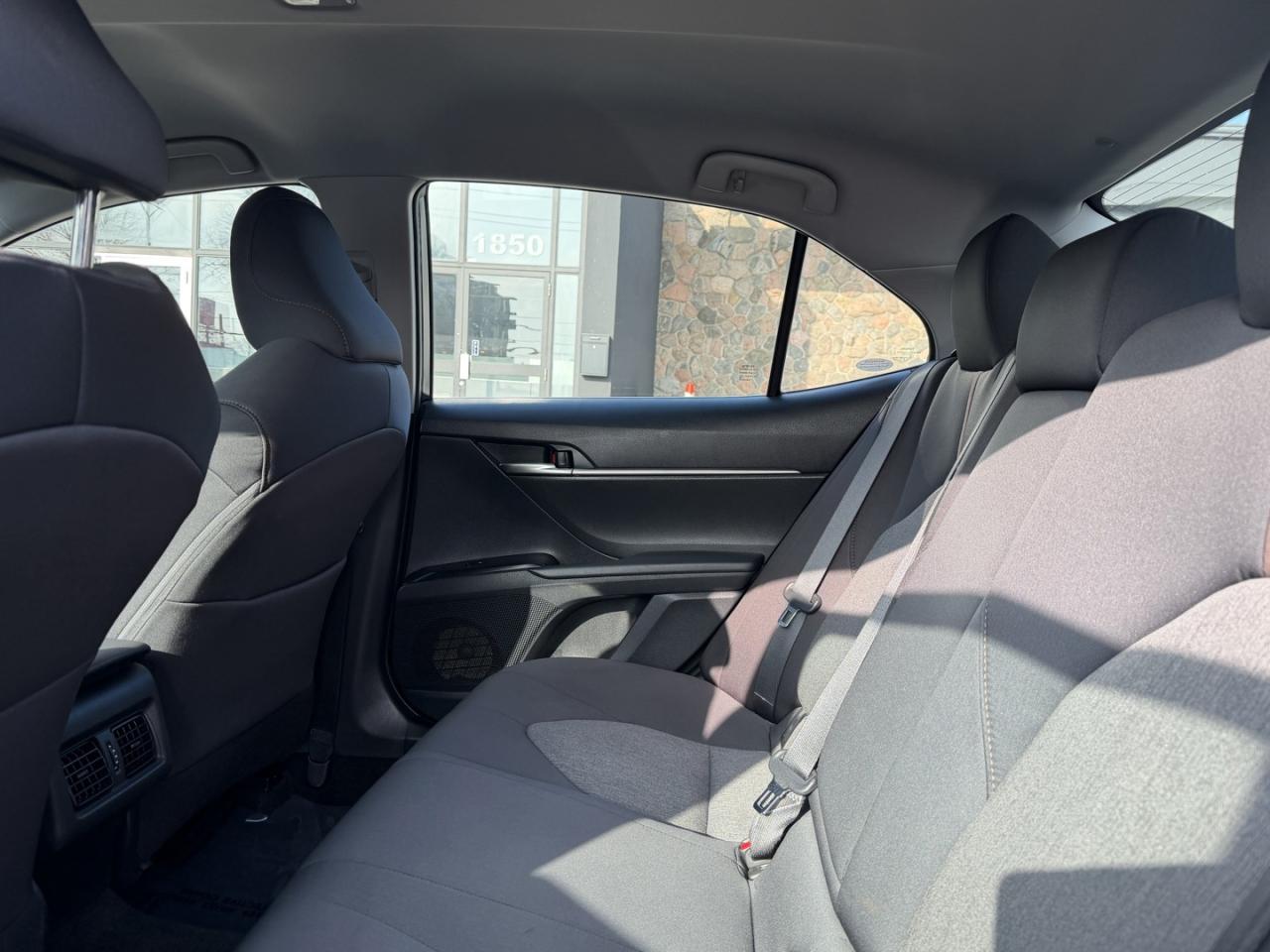 2018 Toyota Camry LE Photo