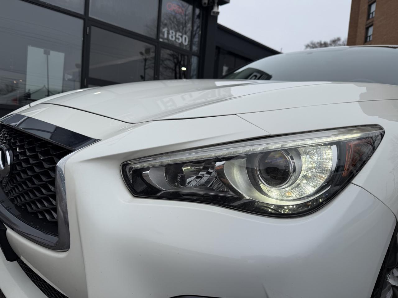 2018 Infiniti Q50 3.0t Signature Edition AWD Photo