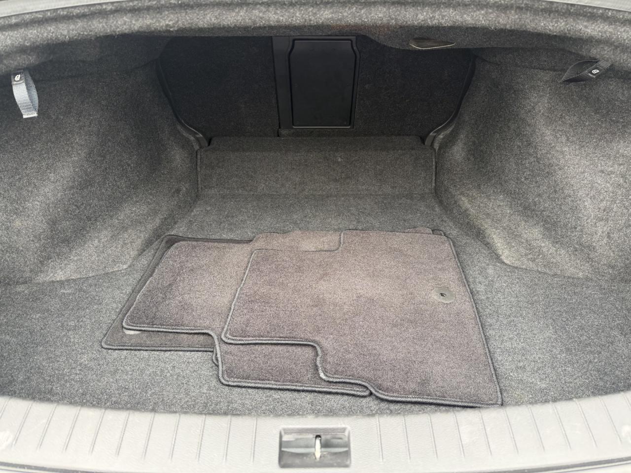 2018 Infiniti Q50 3.0t Signature Edition AWD Photo