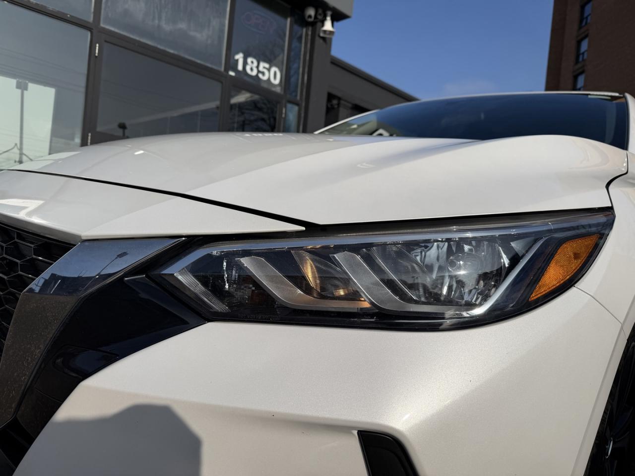 2020 Nissan Sentra SV Photo