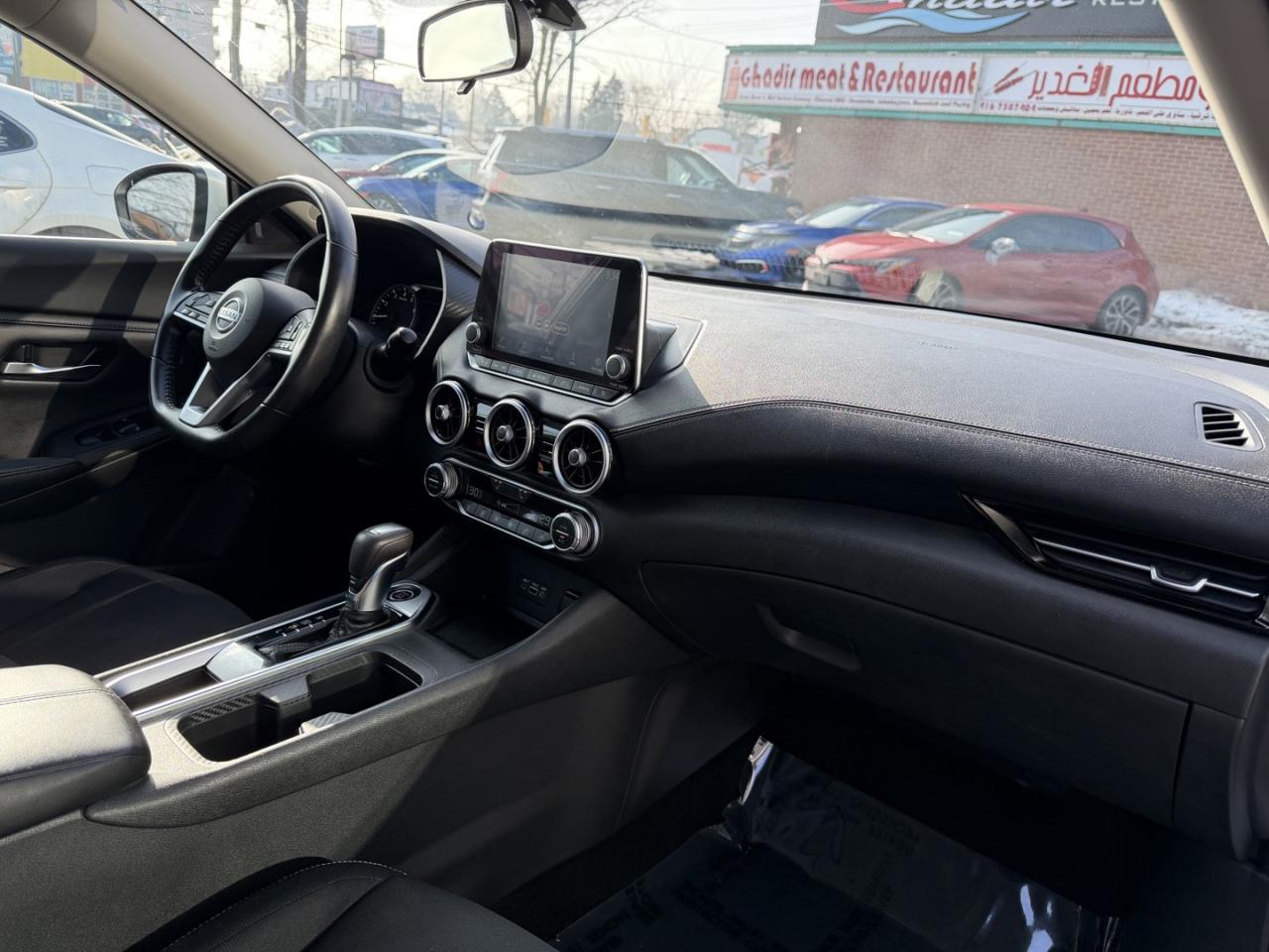 2020 Nissan Sentra SV Photo