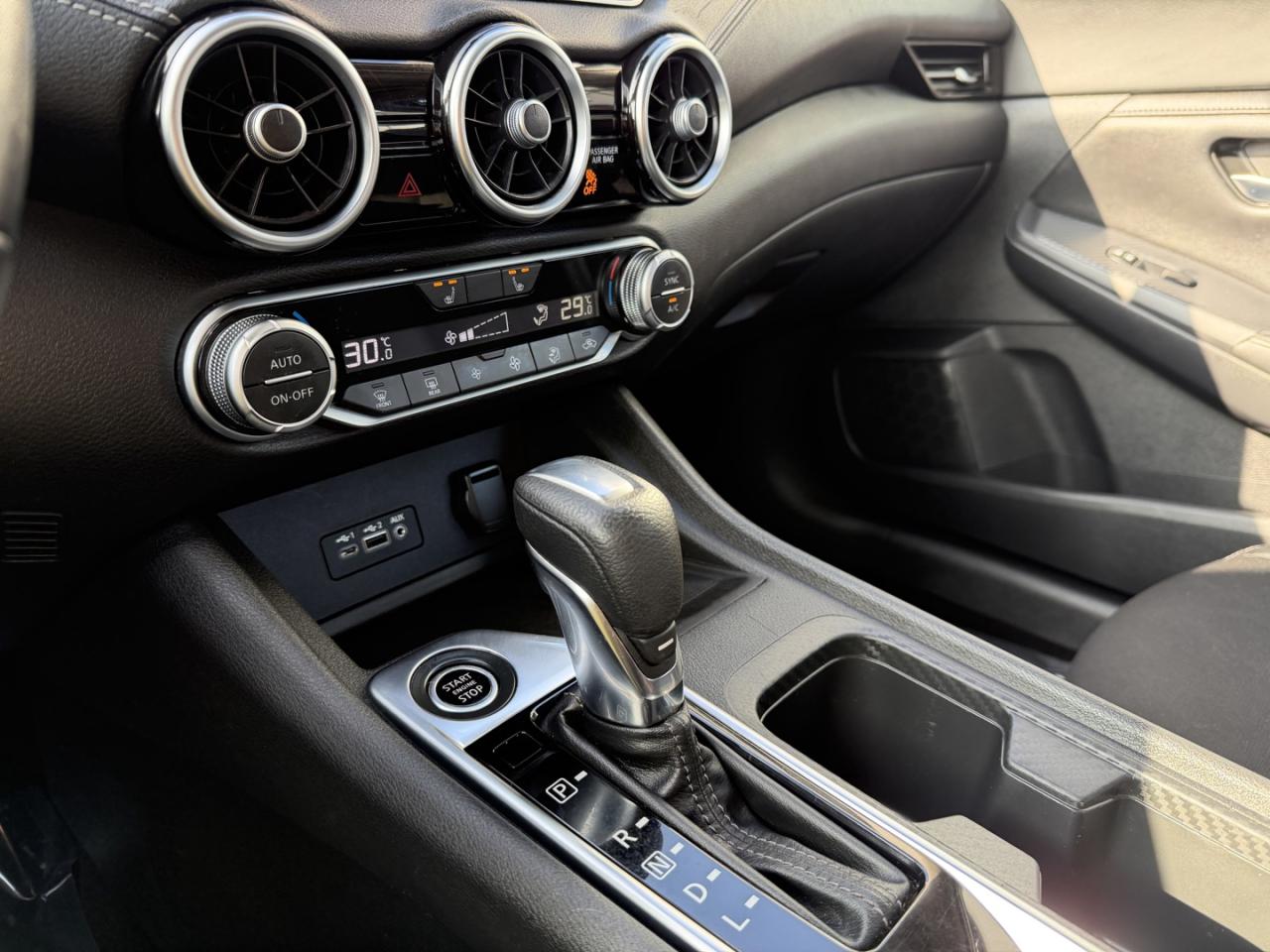 2020 Nissan Sentra SV Photo