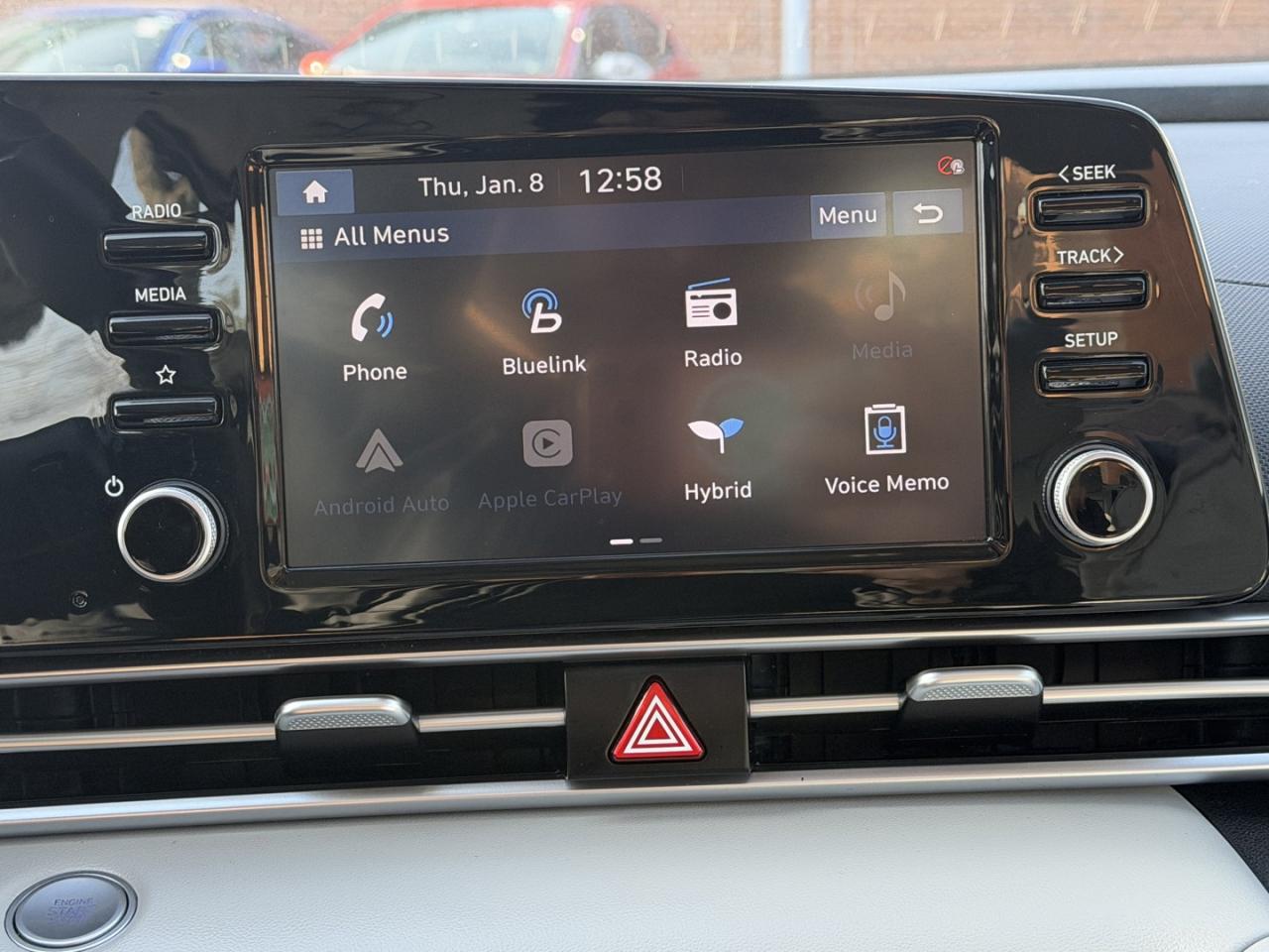 2022 Hyundai Elantra Hybrid Ultimate DCT w/Two-Tone Interior Photo