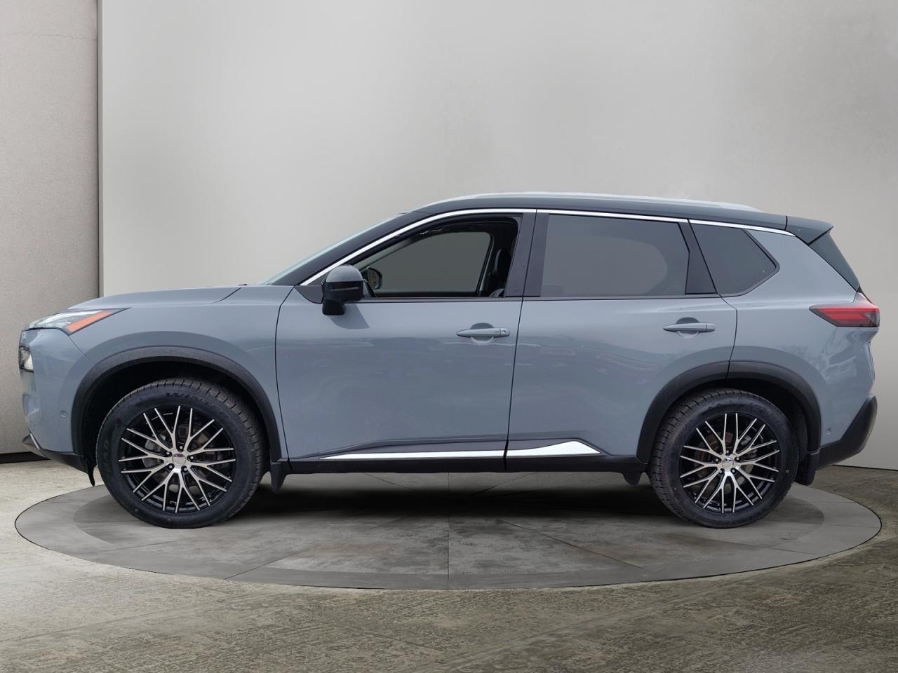 2023 Nissan Rogue SL Photo