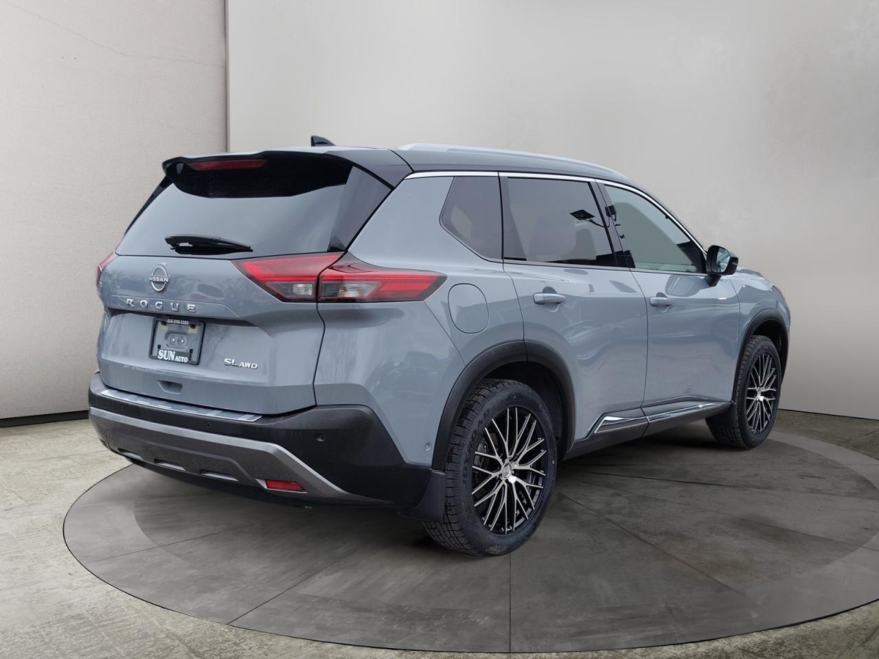 2023 Nissan Rogue SL Photo