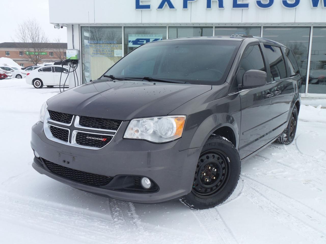 2015 Dodge Grand Caravan SXT, PREMIUM, LEATHER, REAR DVD, AS TRADED! Photo0