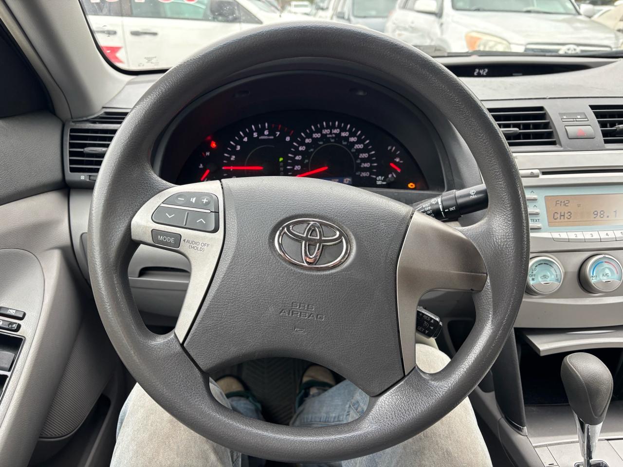 2007 Toyota Camry 4dr Sdn V6 Auto LE Photo