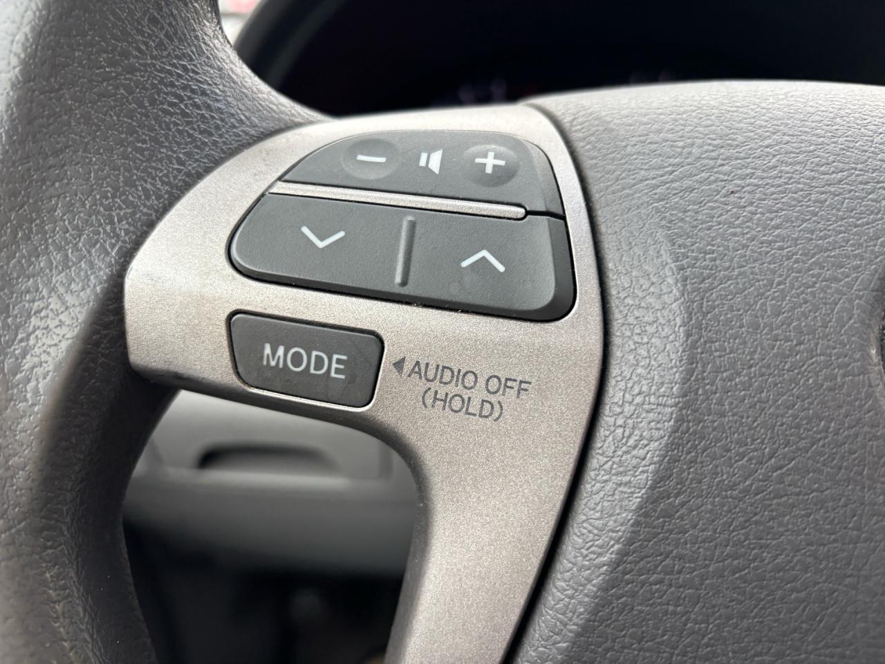 2007 Toyota Camry 4dr Sdn V6 Auto LE Photo