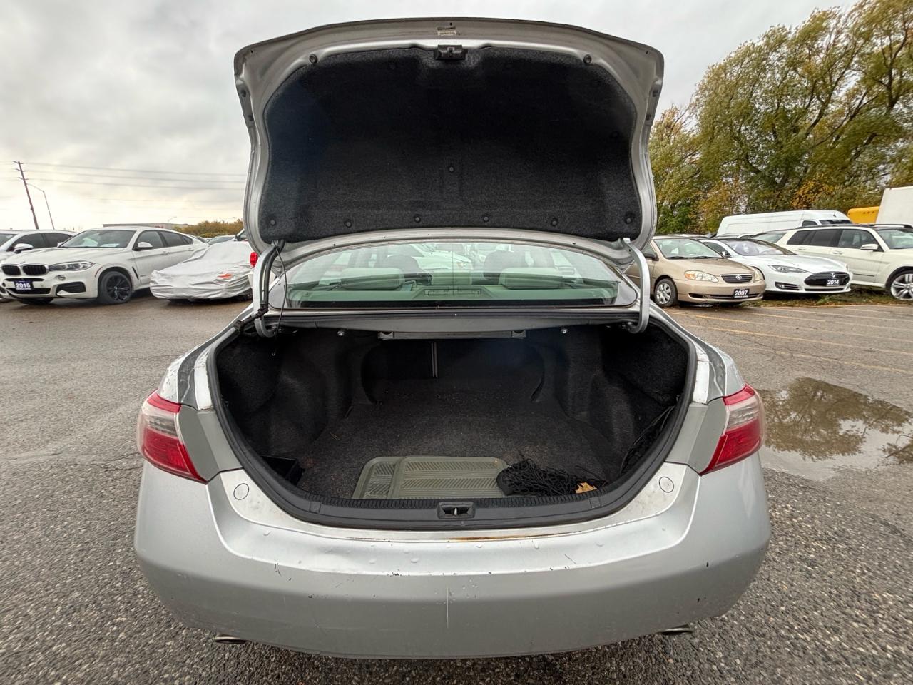 2007 Toyota Camry 4dr Sdn V6 Auto LE Photo