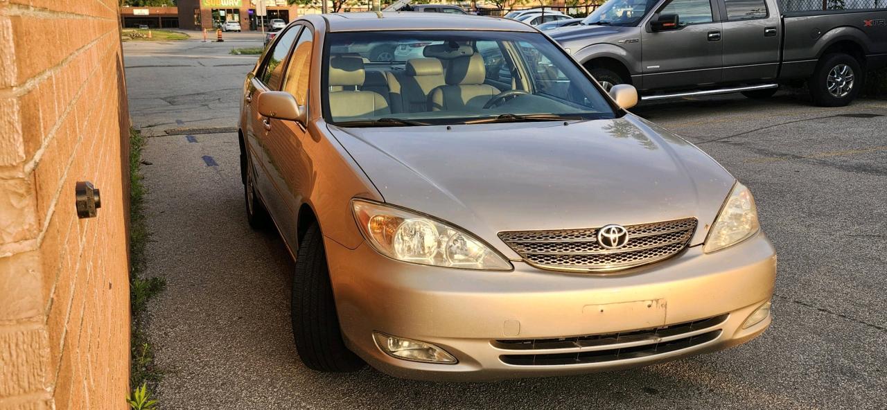 2003 Toyota Camry XLE V6 Auto Leather Roof Alloys Photo