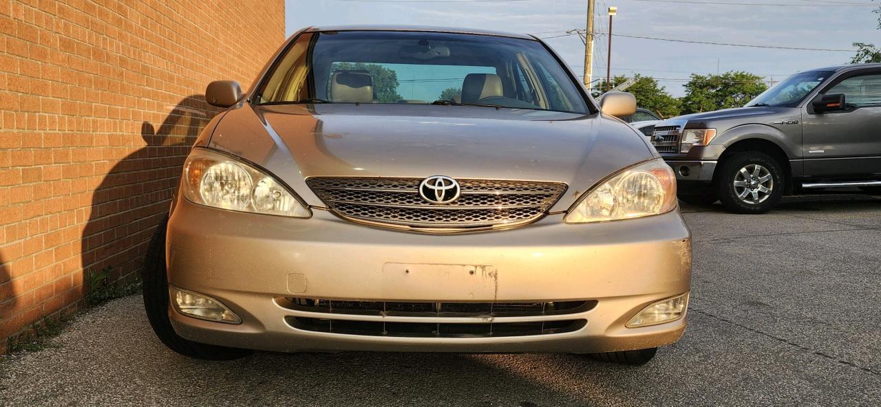 2003 Toyota Camry XLE V6 Auto Leather Roof Alloys Photo