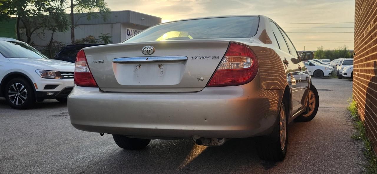 2003 Toyota Camry XLE V6 Auto Leather Roof Alloys Photo
