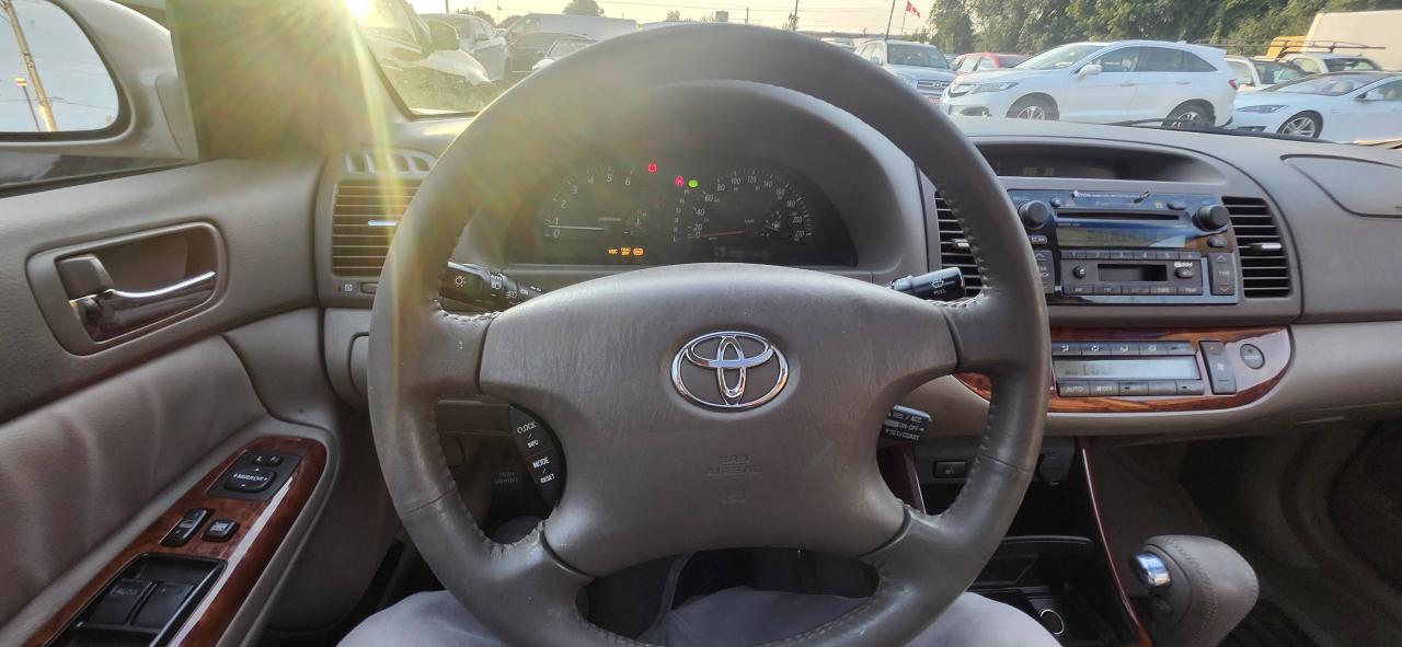 2003 Toyota Camry XLE V6 Auto Leather Roof Alloys Photo