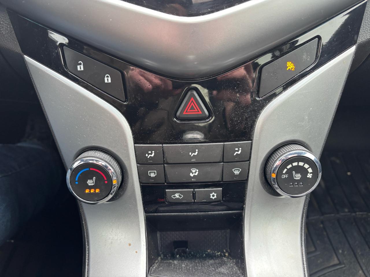 2013 Chevrolet Cruze 4DR SDN LT TURBO W/1SB Photo