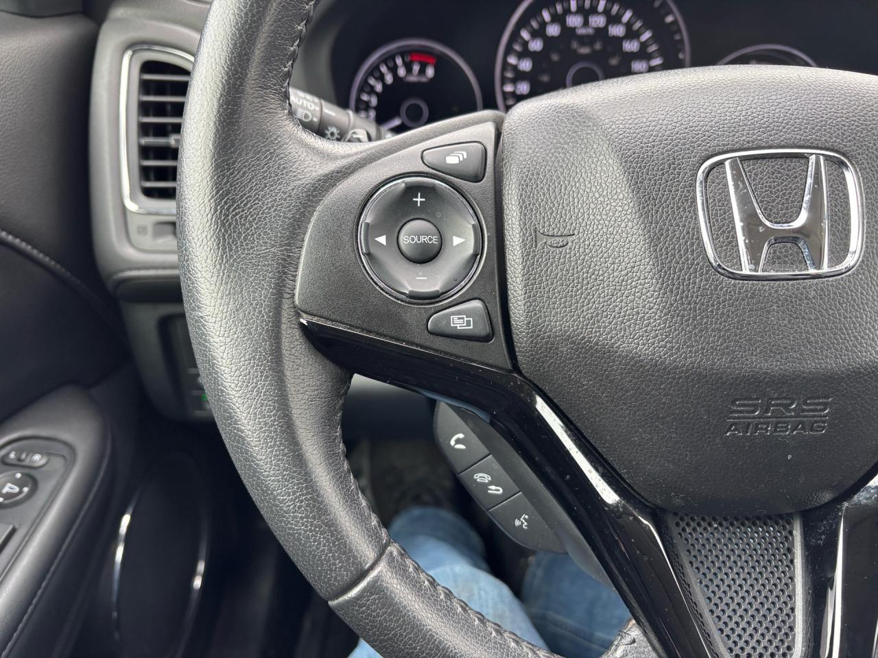 2017 Honda HR-V EX-L w/Navi 4WD Photo