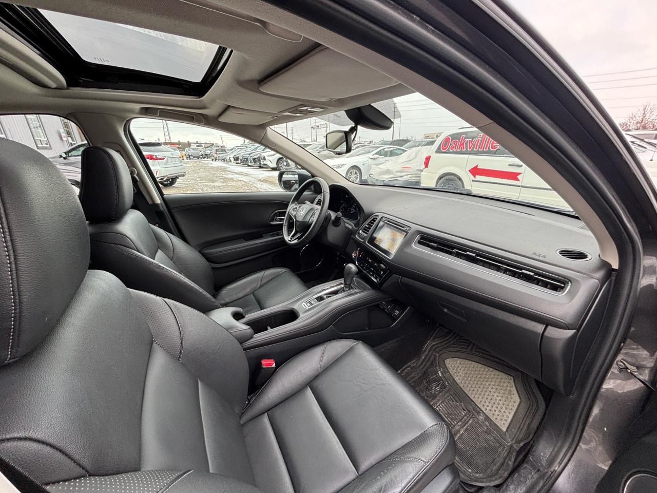 2017 Honda HR-V EX-L w/Navi 4WD Photo