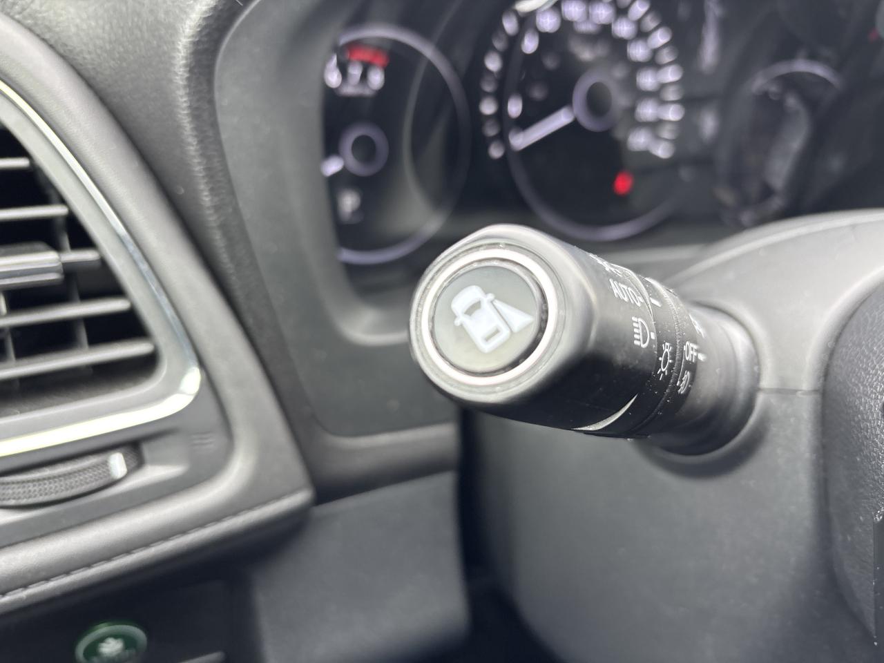 2017 Honda HR-V EX-L w/Navi 4WD Photo