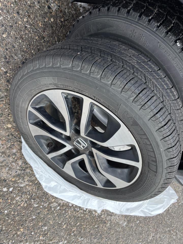 2017 Honda HR-V EX-L w/Navi 4WD Photo